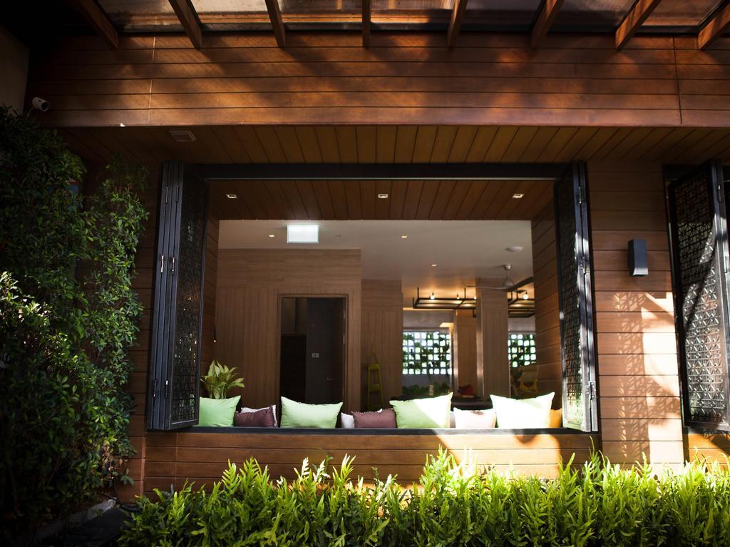 Ploen Chaweng By Tolani Hotel Exterior photo