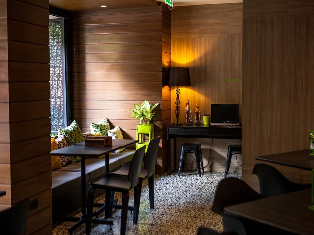 Ploen Chaweng By Tolani Hotel Exterior photo